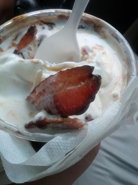Du bon manger - sundae au bacon 2 stie