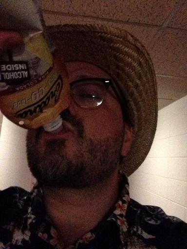 Ne manquais que mes crocs dans mes pieds et je serais cru sur le bord de la beach!