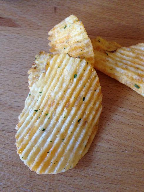 Comme sur une bonne patate garnie, on peut voir des 'tits bouttes d'échalottes! Mignon!