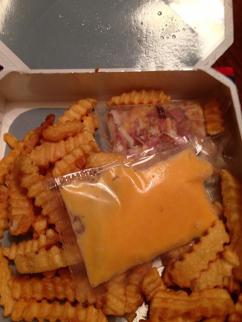 Tu ouvres et tu check le contenu de la boîte!