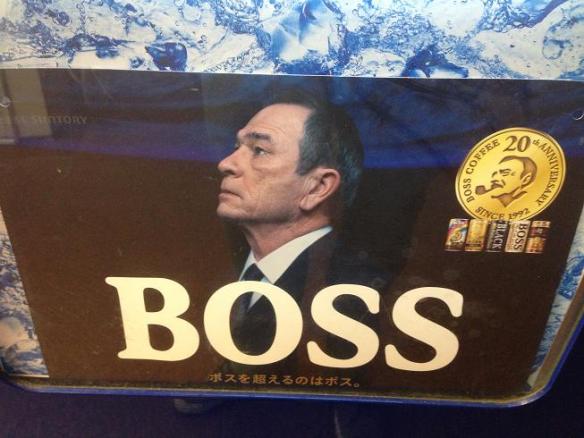 Tommy Lee Jones!?!?! Peut-être qu'il prépare un nouveau film... Men in Black Coffee! Hahahahaha!