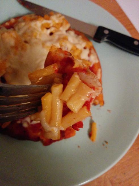 Du Bon Manger - Pizza au macaroni au fromage 6