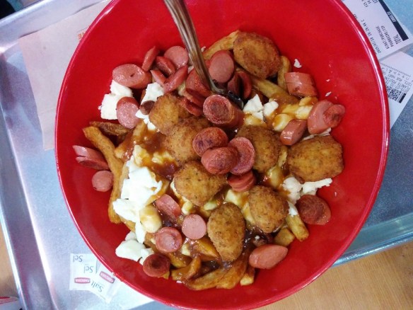 Du Bon Manger - Planete Poutine mac n cheese