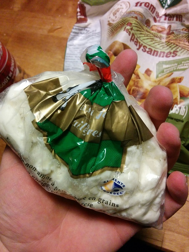 Du Bon Manger - Poutine Ragoût De boulettes Cordon bleu 2