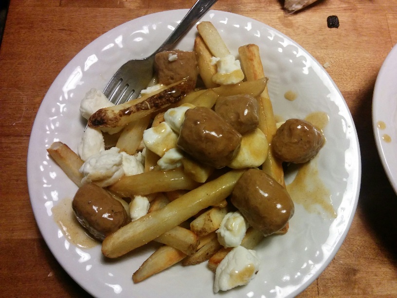 Du Bon Manger - Poutine Ragoût De boulettes Cordon bleu 8